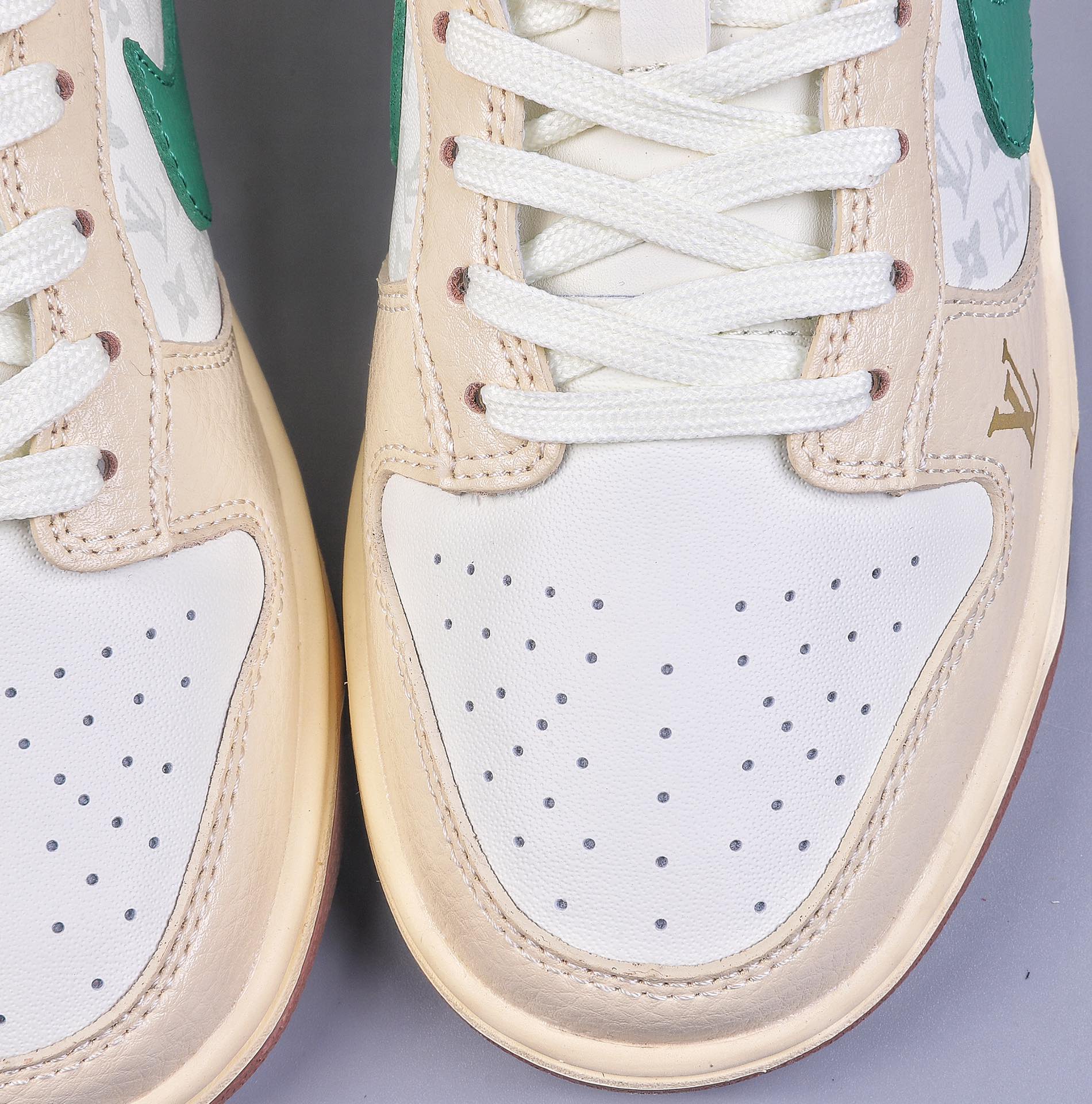 220 Nike Dunk Low “LV联名”高端定制  XD6188-003