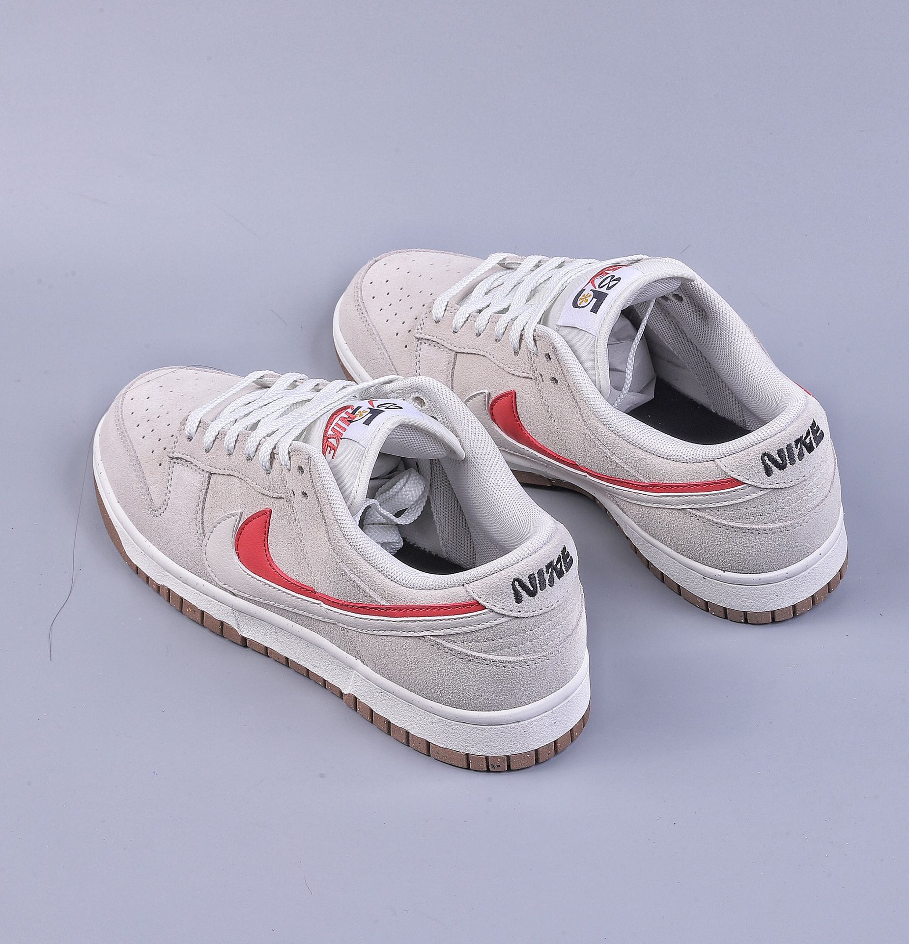 240 VT版NIKE DUNK SB LOW 定制配色 Dunk SB顾名思义 DO9457-100