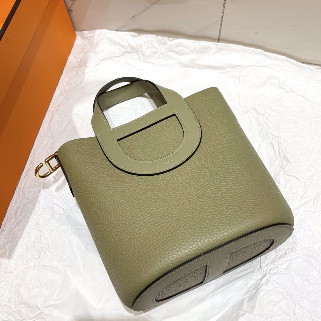 Hermès Year-end benefits1180