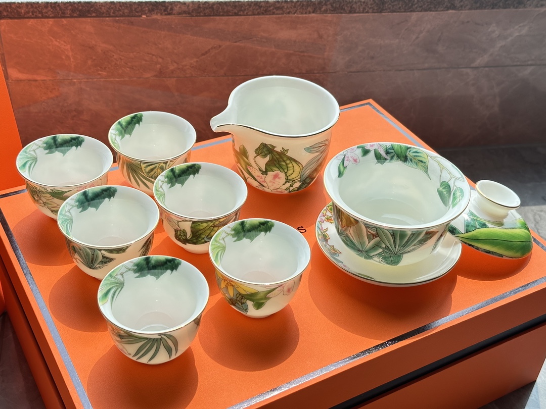 Hermès VIP Exclusive Mutton Fat Jade Porcelain Tea Set - Comprehensive 4