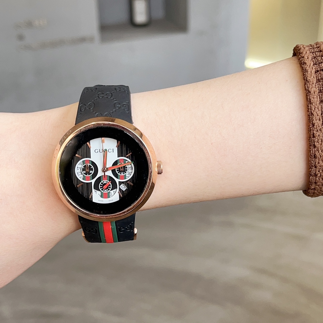 Gucchi Gucci Neutral Tape Series Wristwatch: Stylish, Durable, and Fashionable! - 图片 3