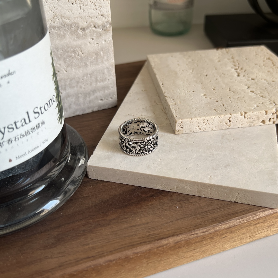 NO:101375,Gucci sterling silver double G flower wide version ring Size 14# 16# 18# 20# 22# 24# Code R0010, Gucci ring, gucci, gucci, ring, pure silver19860909Gucci古驰纯银双G花朵宽版戒指 尺寸14# 16# 18# 20# 22# 24# 编码R0010,古驰戒指,gucci,gucci,ring,pure silver,Jewelry