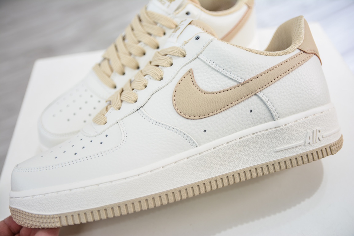 240 小红书爆款 Nike Air Force 1 Low '07 “米卡其”配色低帮空军一号休闲板鞋 GR5263-023