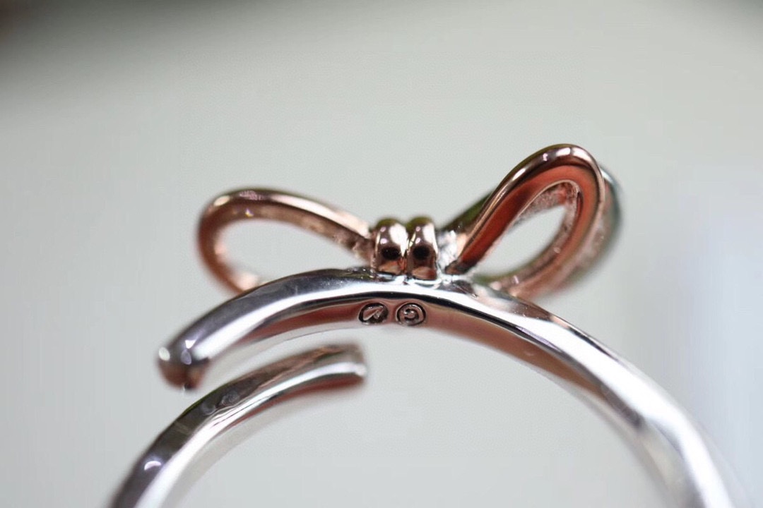 “Romantic Swarovski Bow Open Ring in Rose Gold and Platinum” - 图片 4