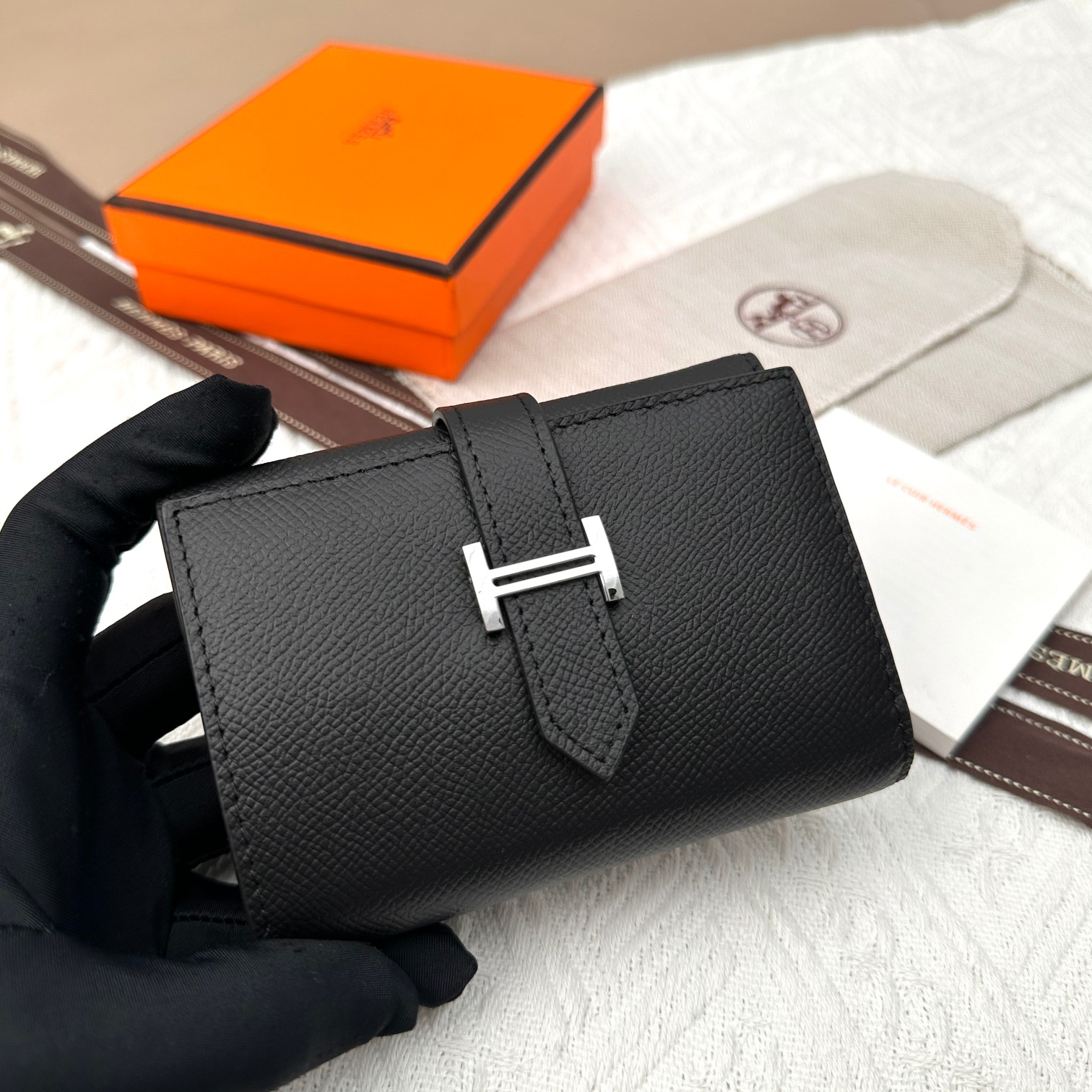 Hermes Togo Leather Tri-Fold Wallet with Silver Hardware - Compact Design 4 a1678613378772 4704