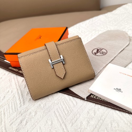Hermes Togo Leather Compact Wallet - Elegant Bifold with Silver Hardware 1 Hermes Togo Leather Compact Wallet - Elegant Bifold with Silver Hardware