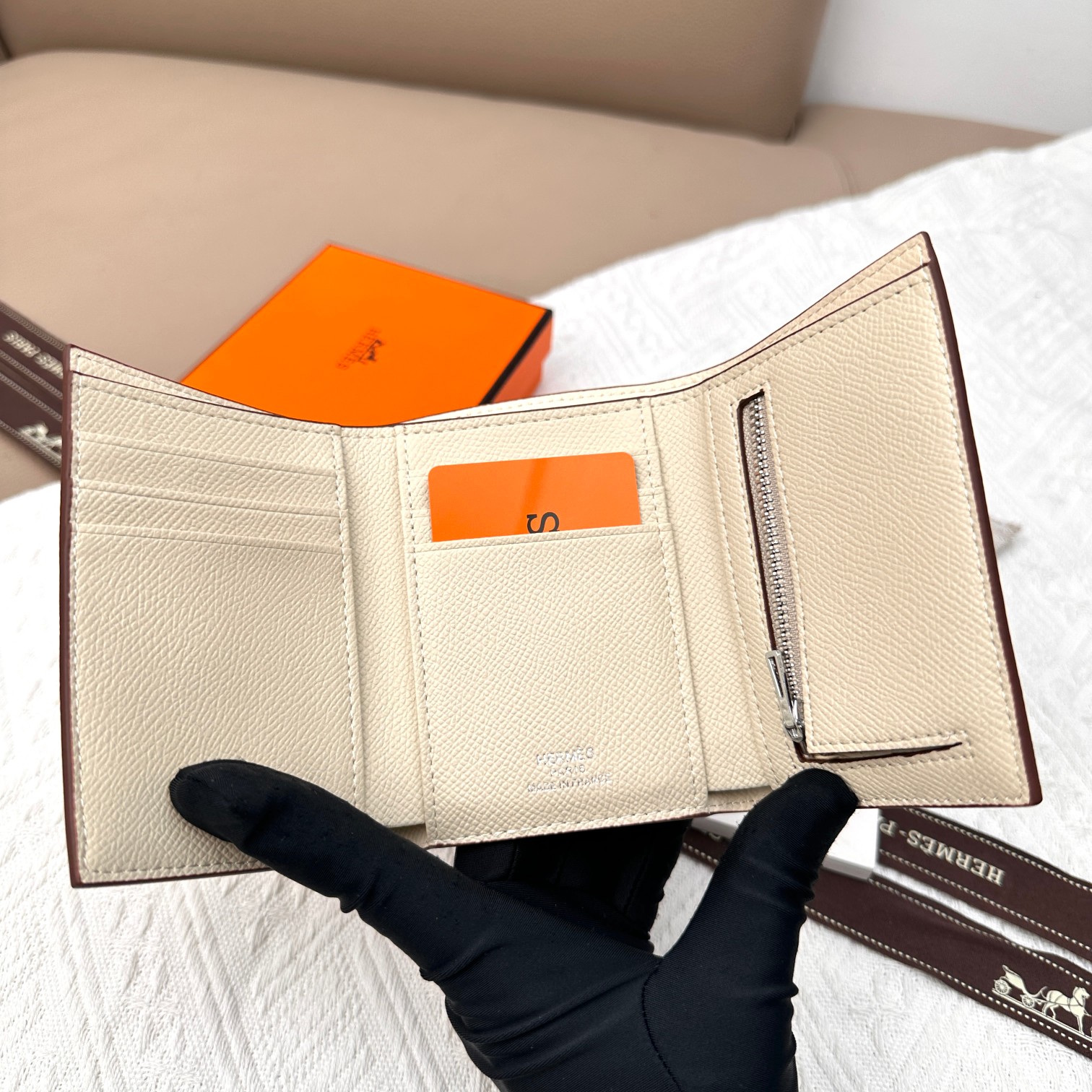 Hermes Togo Leather Compact Wallet, Trifold Design with Silver Buckle, 10x12CM 8 a1678614652371 8778