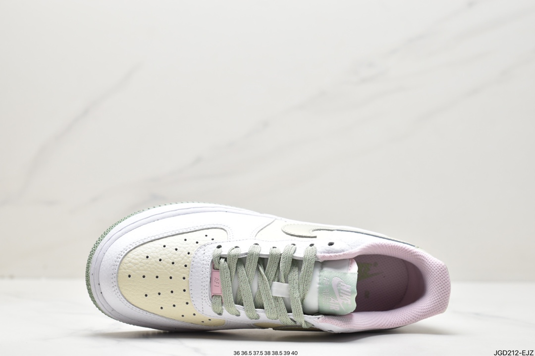 Nike Air Force 1'07 Low 抹茶粉 空军一号低帮休闲板鞋 DQ0360-100