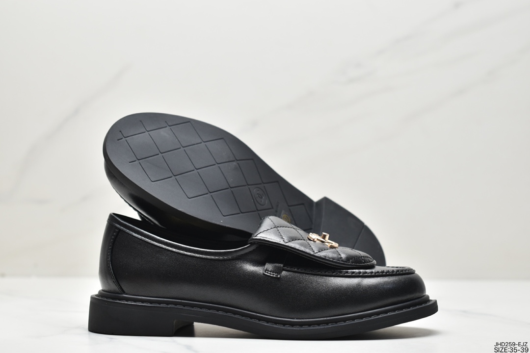 [Xiaoxiangfeng] The new buckle loafers are exquisite retro small leather shoes