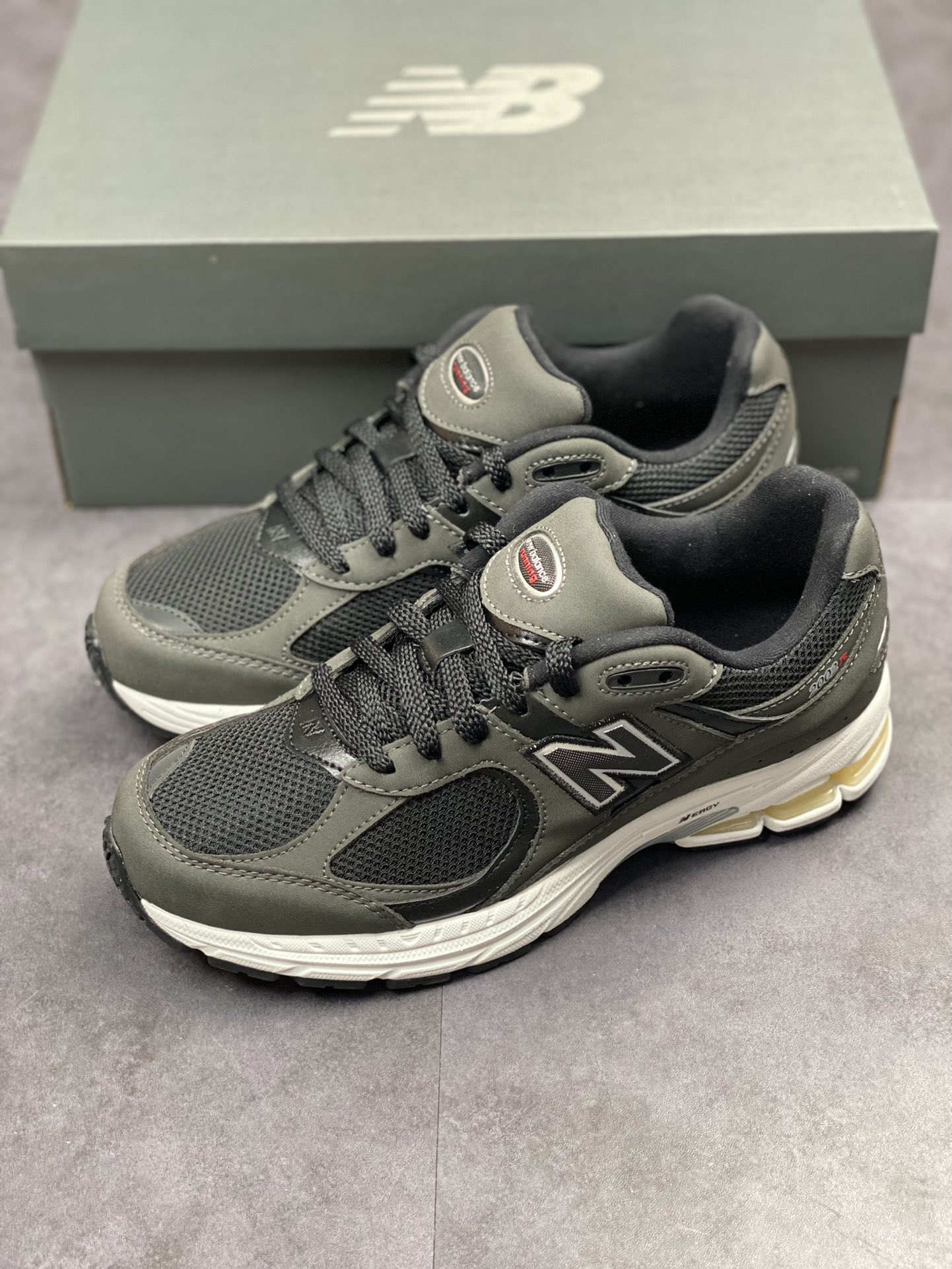 NewBalance2002R Retro item correct version ML2002RB