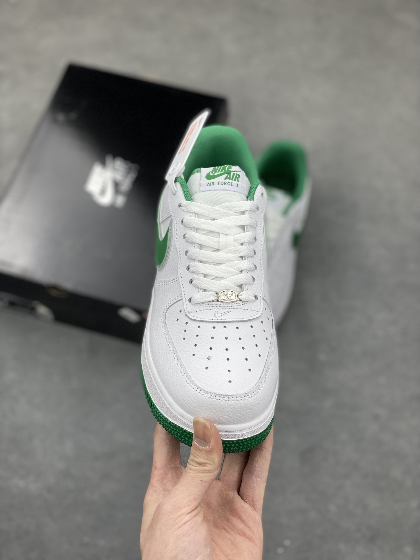 Nike Air Force 1 Low White/Green FB9128-100, Full-Length Air Cushioning 3 i1678568130 1818 1