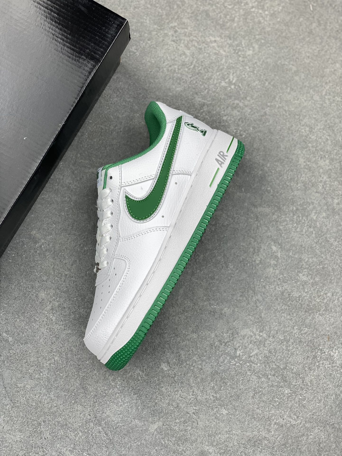 Nike Air Force 1 Low White/Green FB9128-100, Full-Length Air Cushioning 8 i1678568130 1920 6