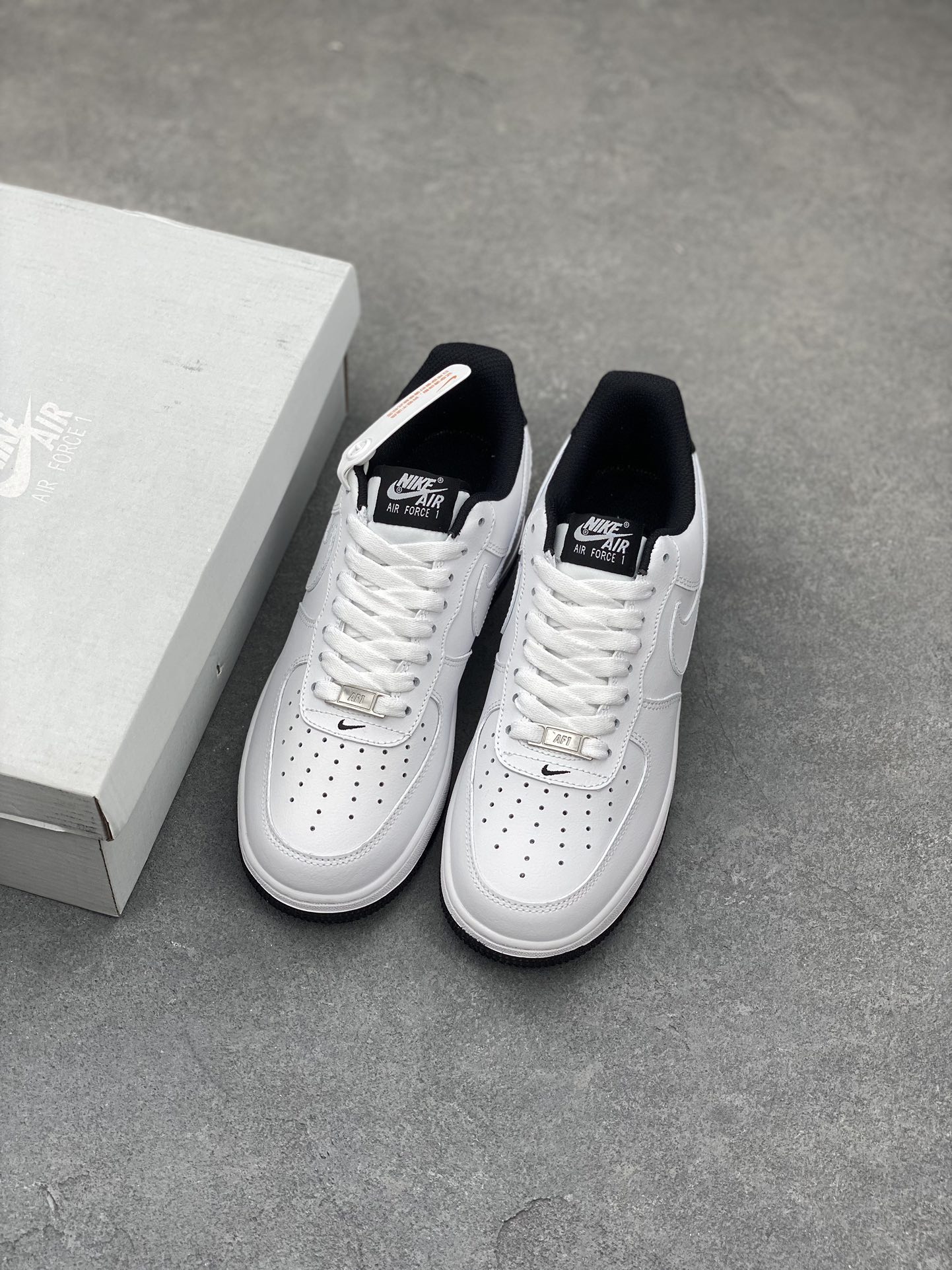 Nike Air Force 1 '07 Black Bottom: Iconic Style, Ultimate Comfort Sneakers 9 i1678568790 2993 7