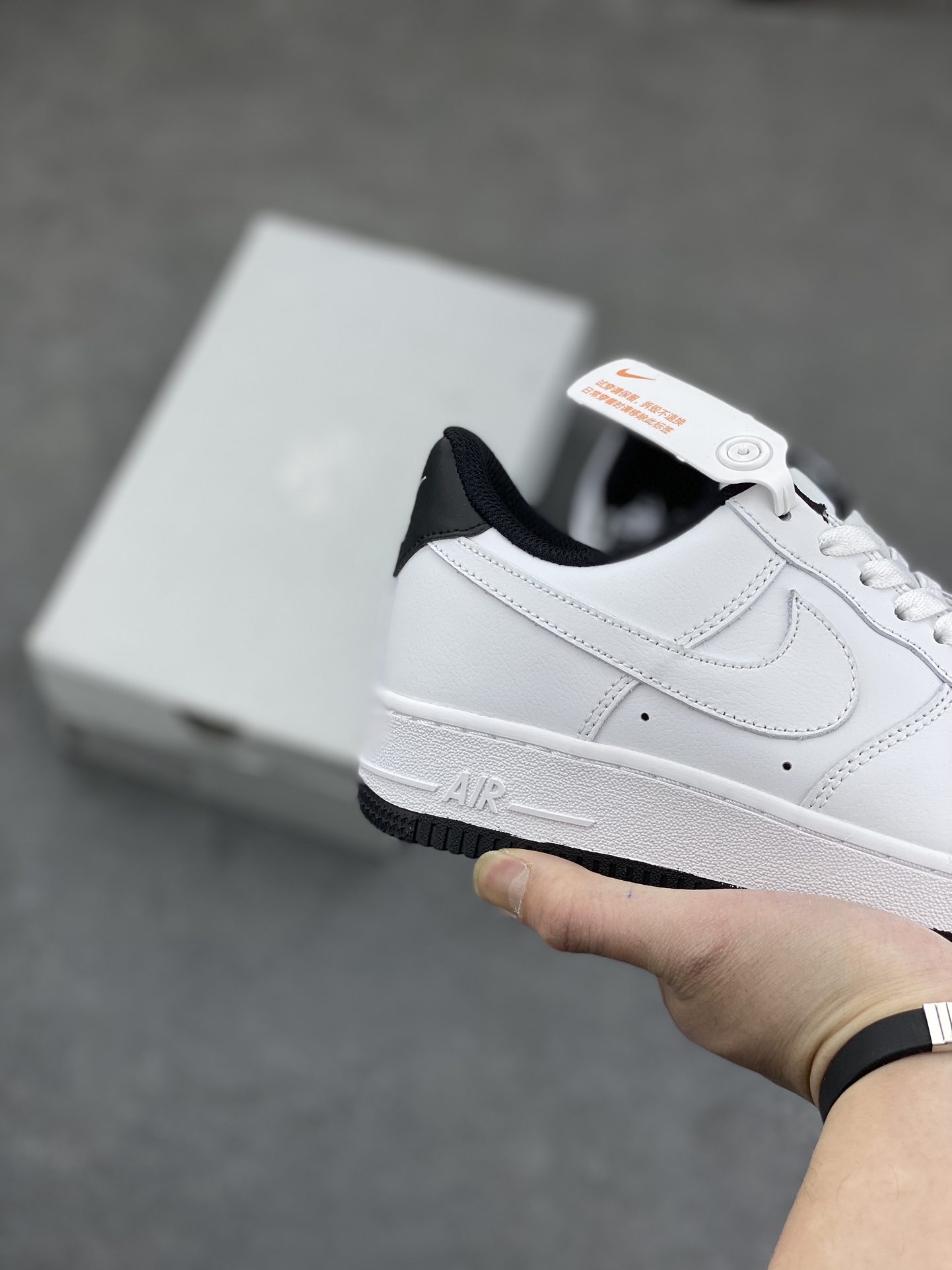 Nike Air Force 1 '07 Black Bottom: Iconic Style, Ultimate Comfort Sneakers 6 i1678568790 8470 4