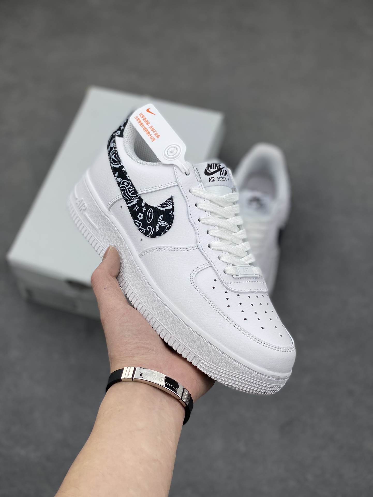 Nike Air Force 1 Low White Black Paisley DH4406-101 Sneakers