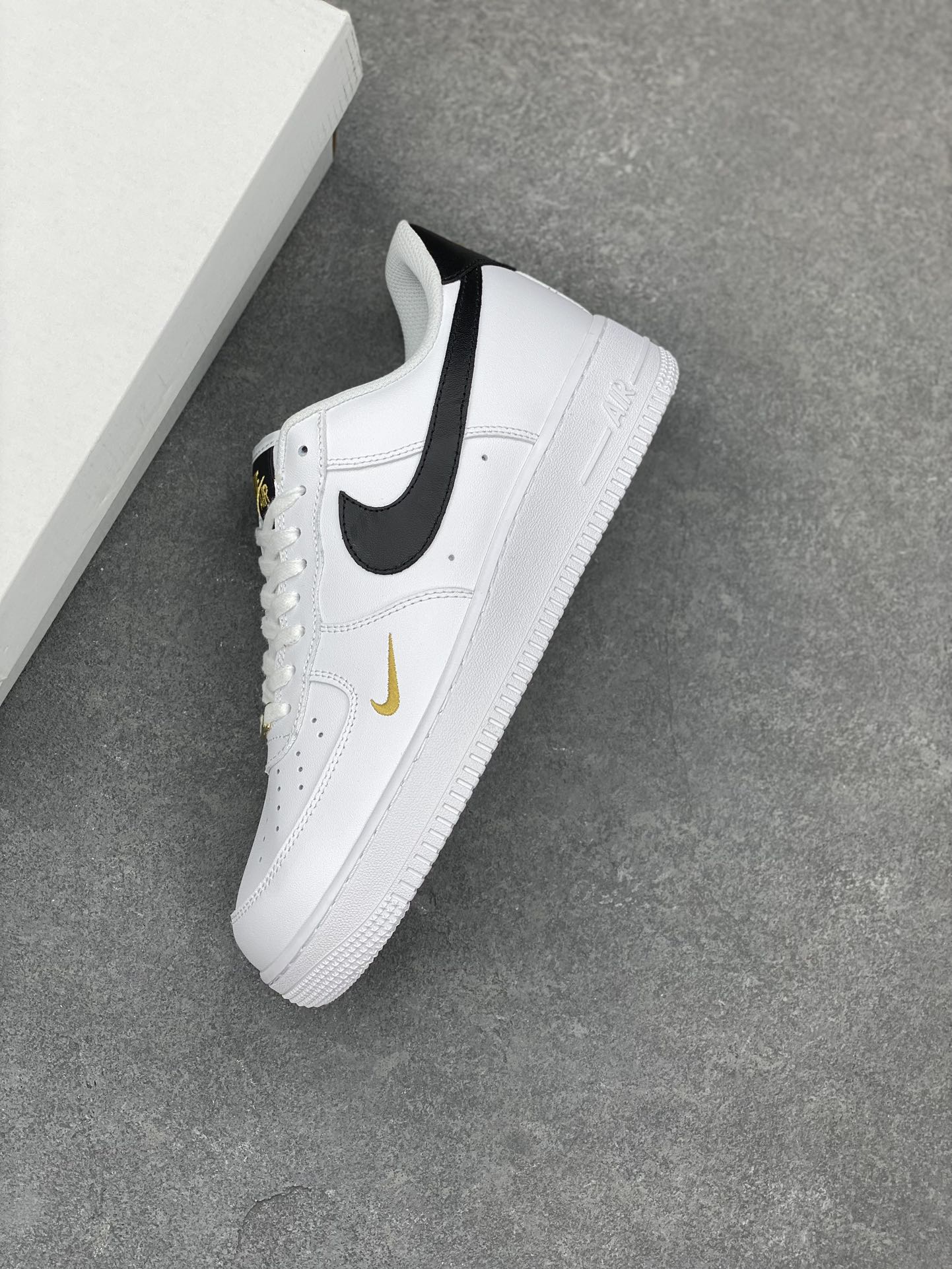 Nike Air Force 1 Low Premium White Black Khaki Jewel Swoosh Sneakers 8 i1678569825 5651 6