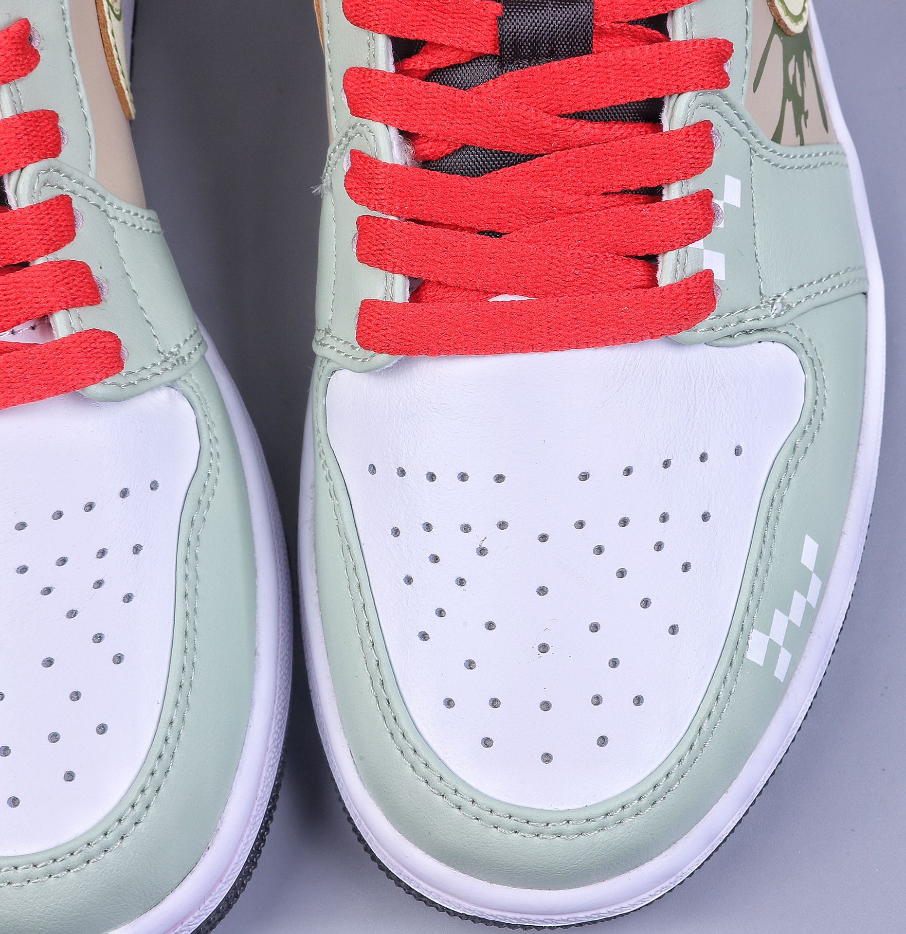 220 Air Jordan AJ1 Low 低帮系列 电玩配色 553558-062
