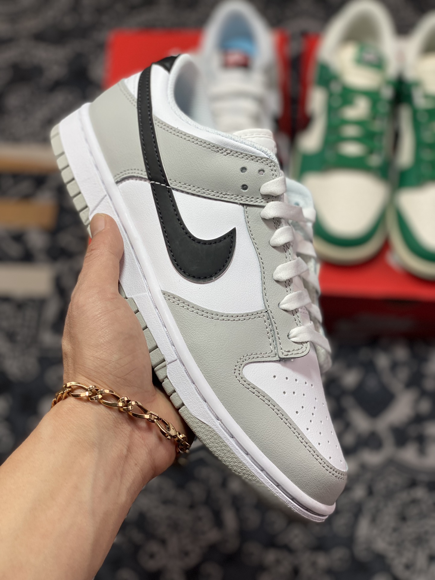 Nike SB Dunk Low”Lottery”扣篮系列低帮滑板板鞋“浅灰灰白黑刮刮乐”DR9654-001
