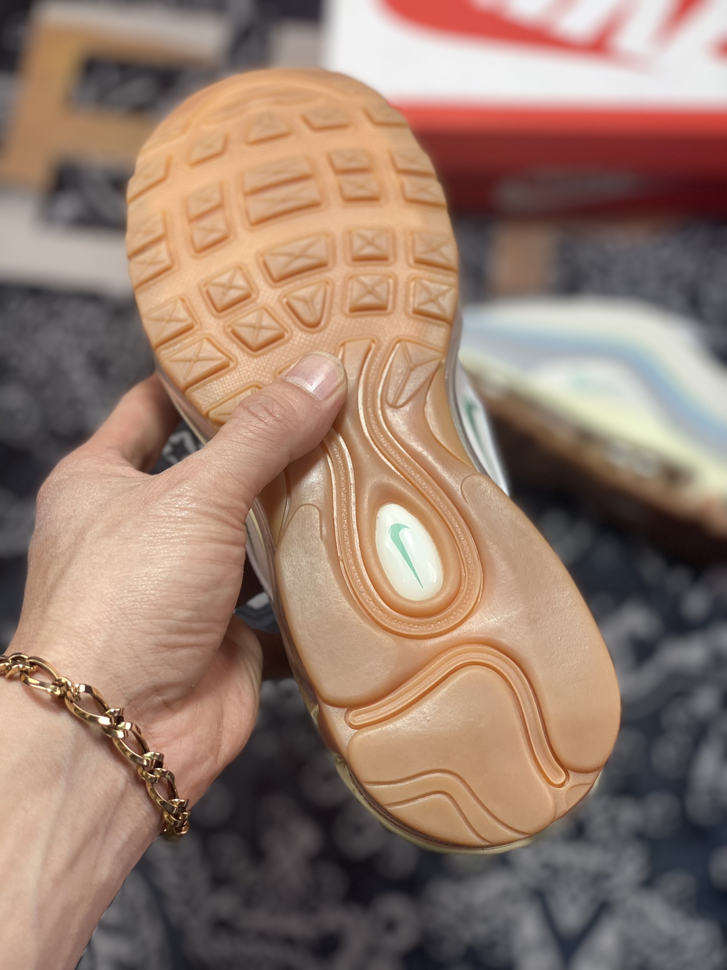 Nike Air Max 97”Certified Fresh”复古气垫百搭慢跑鞋“浅灰仙蓝绿”DX5766-131