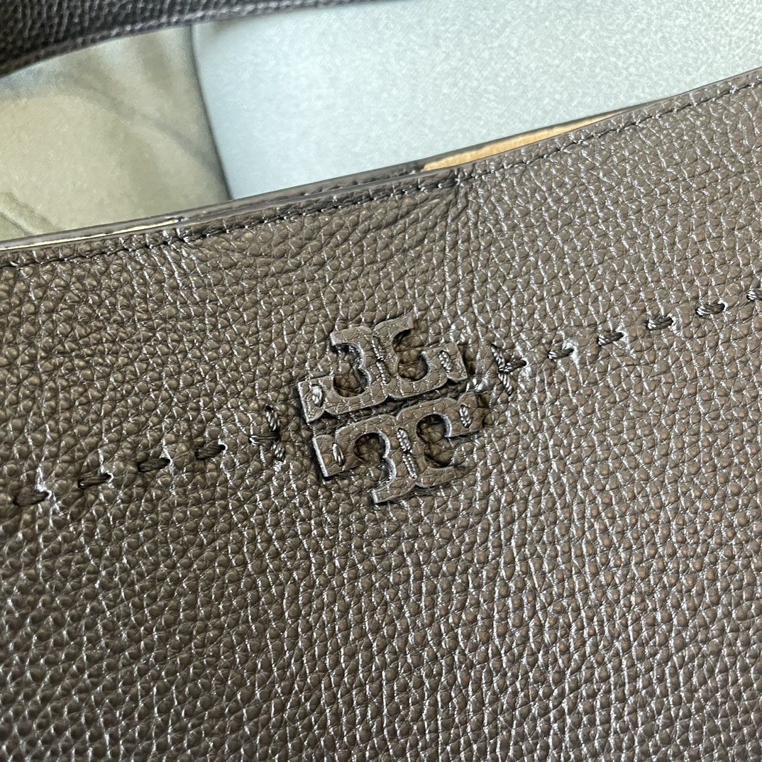 Tory Burch ～ 四色