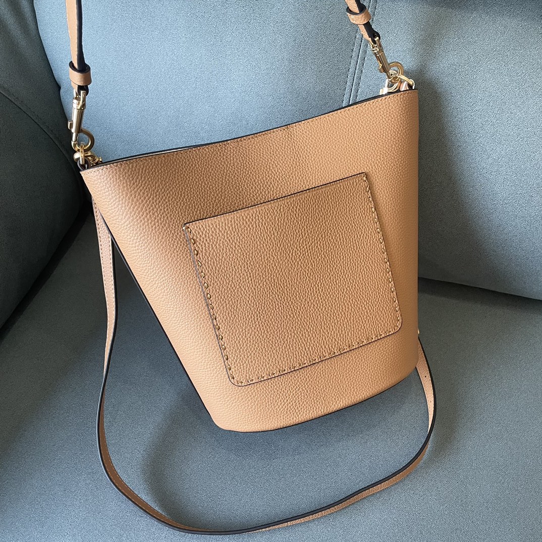 Tory Burch ～ 四色