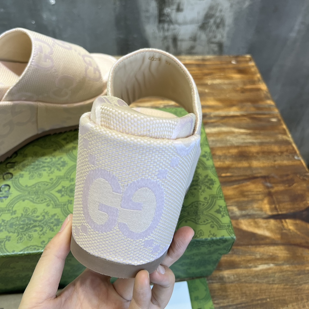 Gucci GG 坡跟防水台拖鞋