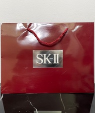 ¥105/套。SK专柜礼盒四件套🔜SKII/SK2专柜版礼盒四件套,最新超值SK-II4件套装,内容包括:神仙水230ml+小灯泡50ml+滋润面霜新版磨砂瓶80ml+新版眼霜磨砂瓶15ml,四件都正装。