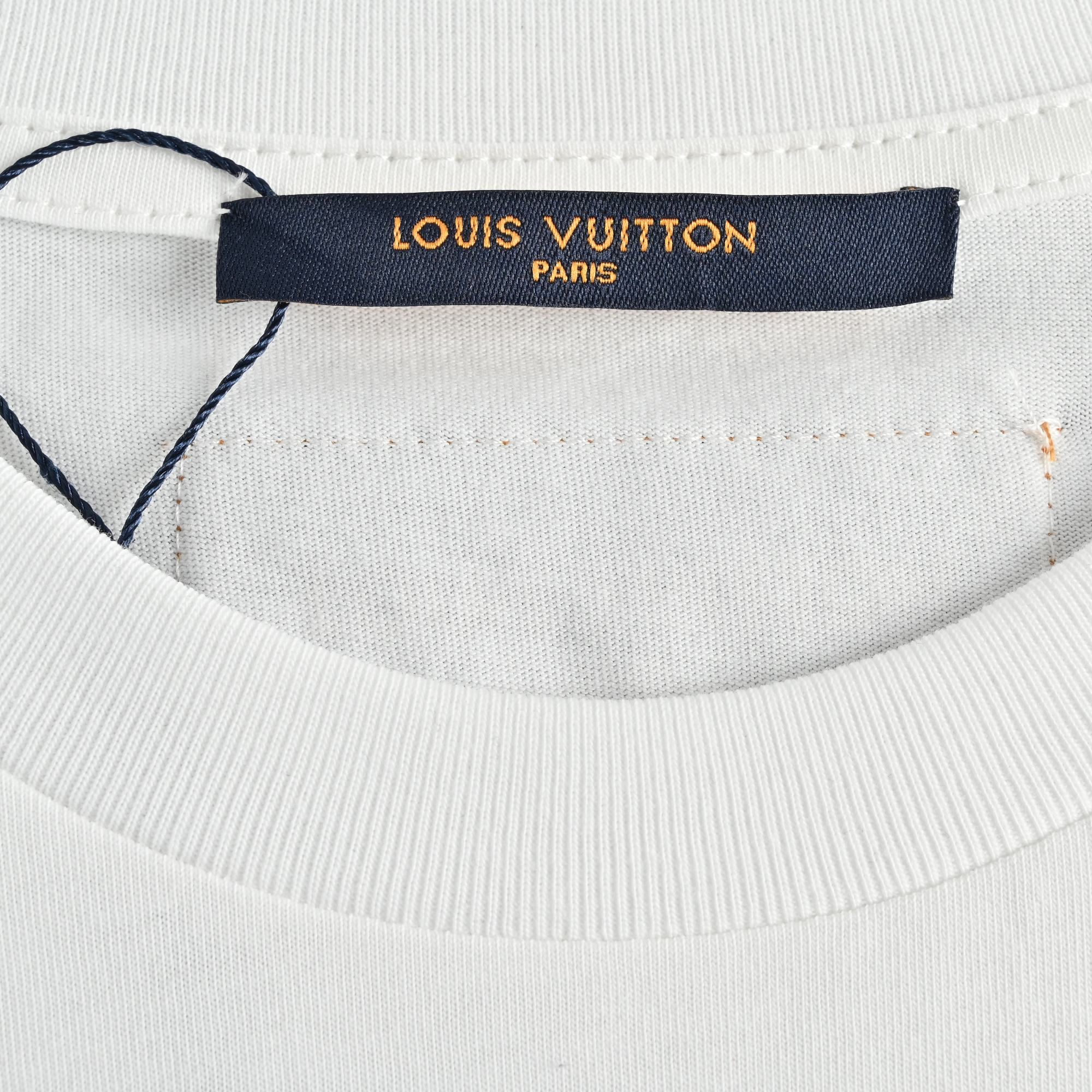Louis Vuitton/路易威登 23ss 彩虹字母印花短袖