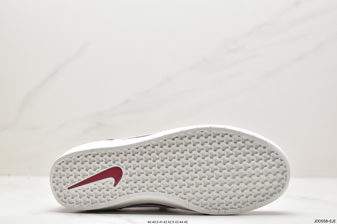 耐克Nike SB Force 58是一款将前沿创新带入街头的单品CZ2959-601
