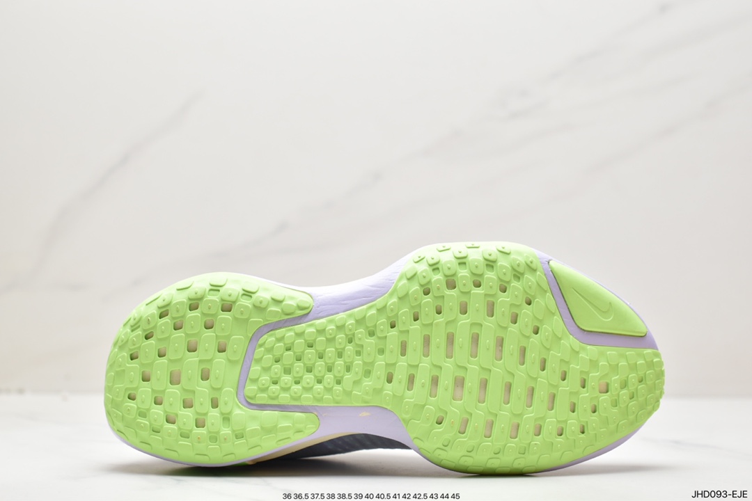 耐克NIKE ZOOMX INVINCIBLE RUN FK3 短跑马拉松系带慢跑鞋 DR2615-001