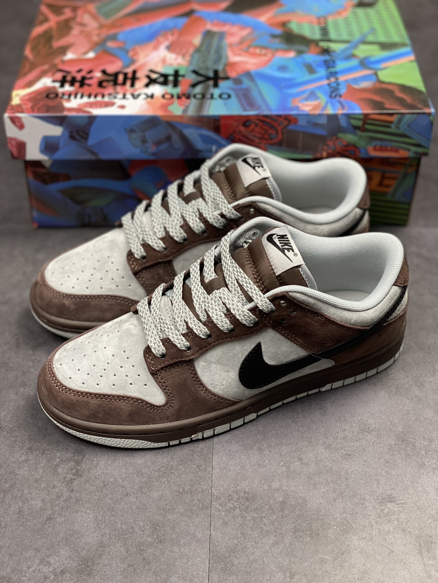 300 Otomo Katsuhiro x Nike SB Dunk Low ”Steamboy OST” 大友克洋DD9606-123