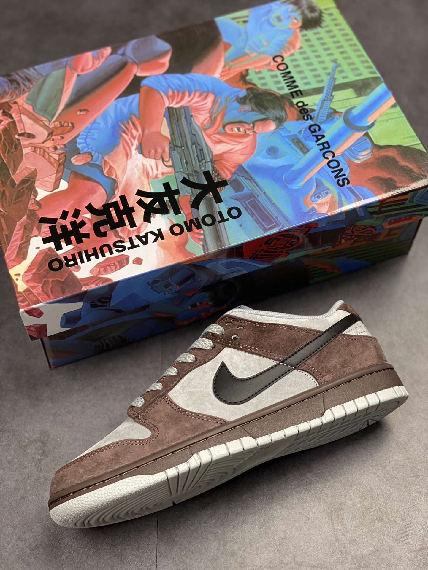 300 Otomo Katsuhiro x Nike SB Dunk Low ”Steamboy OST” 大友克洋DD9606-123
