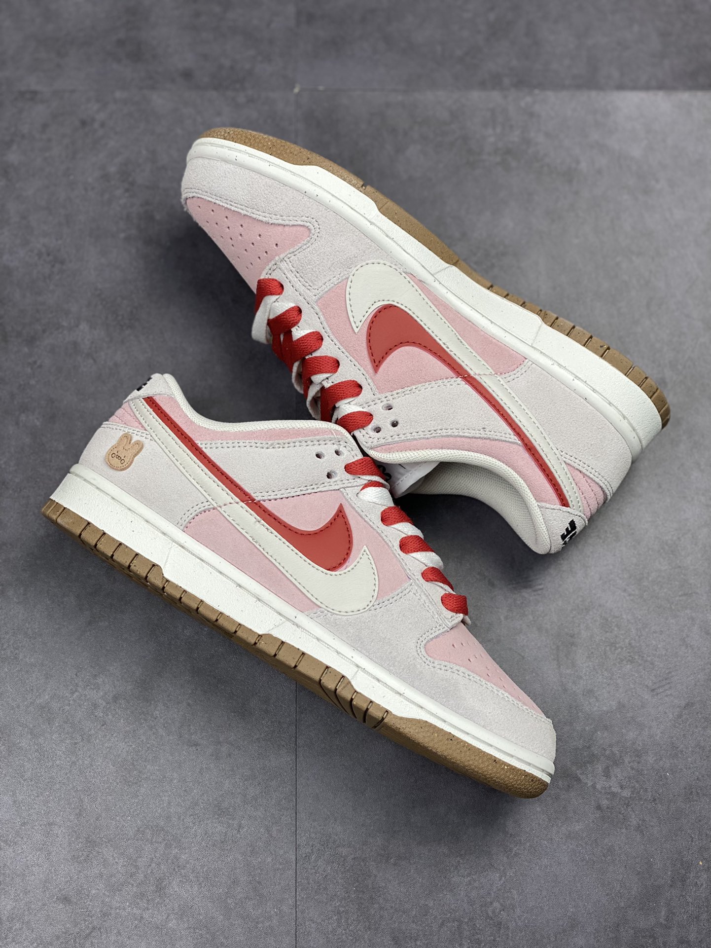 180 Nike SB Dunk Low SE 2023兔年限定 DO9457-117