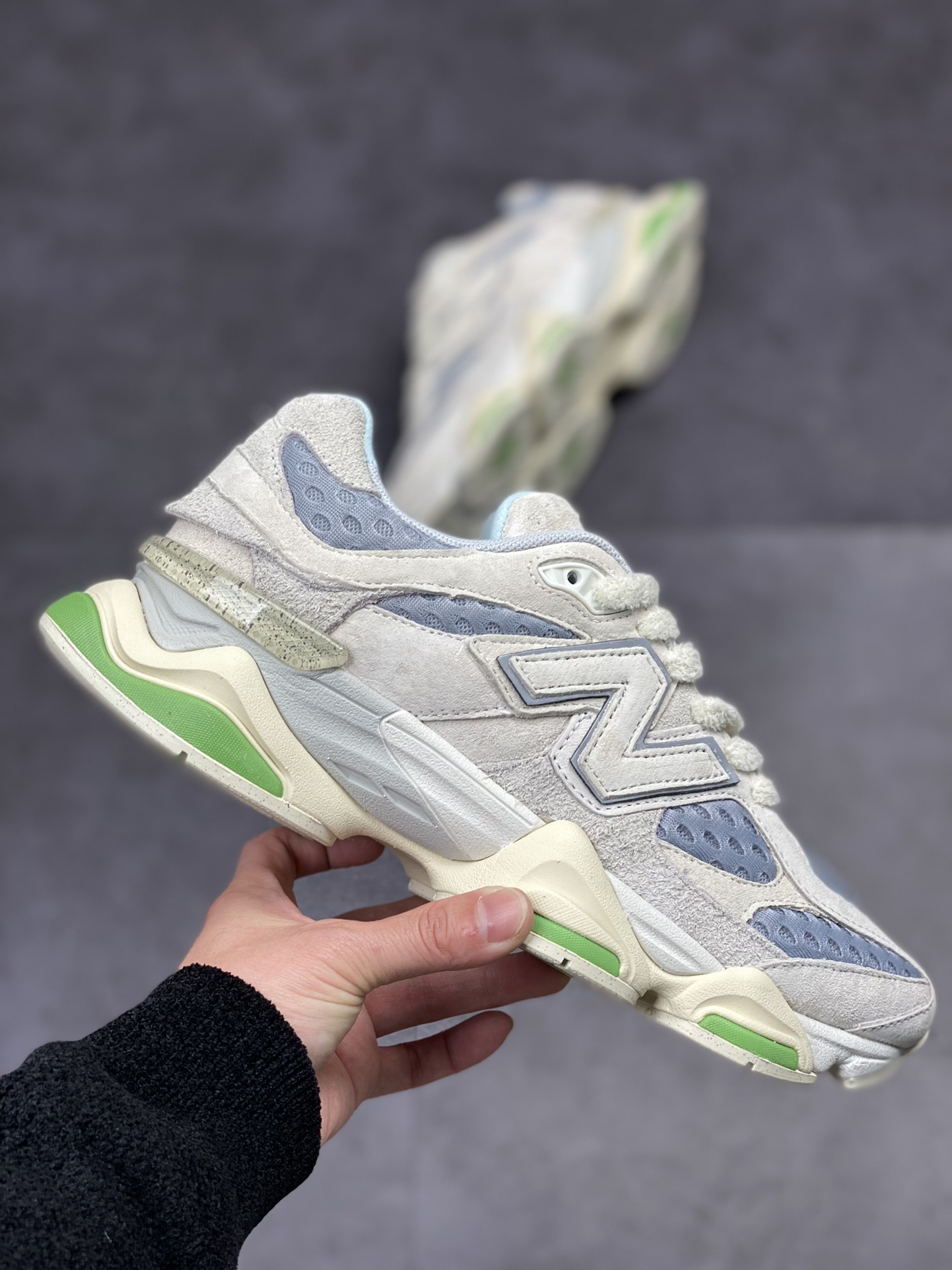 220 Joe Freshgoods x New Balance 版本 NB9060 联名款 U9060BW1