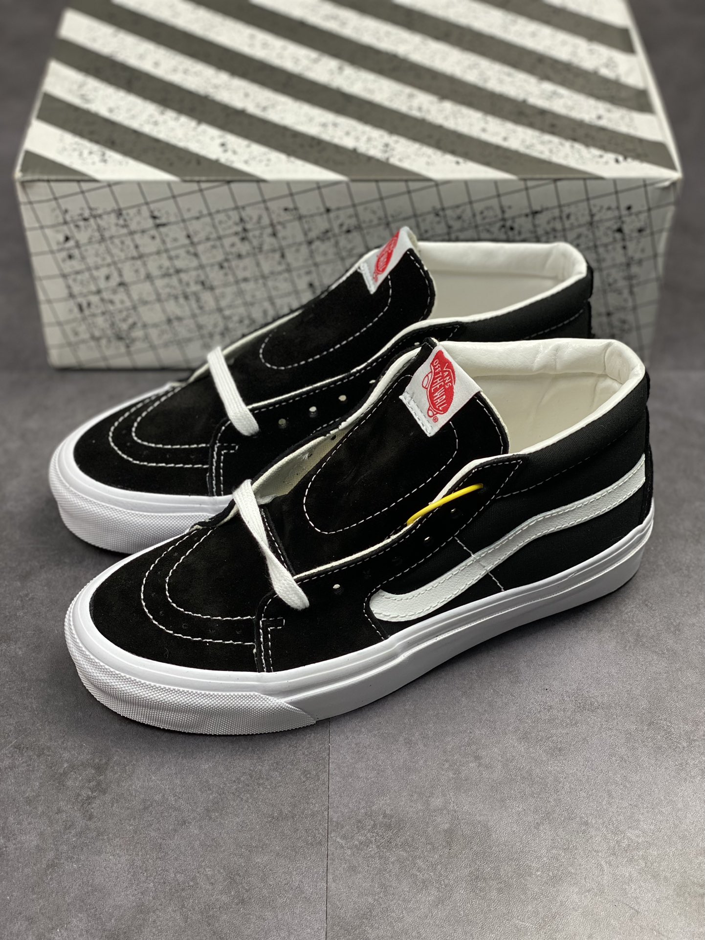 160  VANS OG SK8 MID LX 范斯 高端支线 黑白中帮男女滑板鞋VN0A4BVCBA2