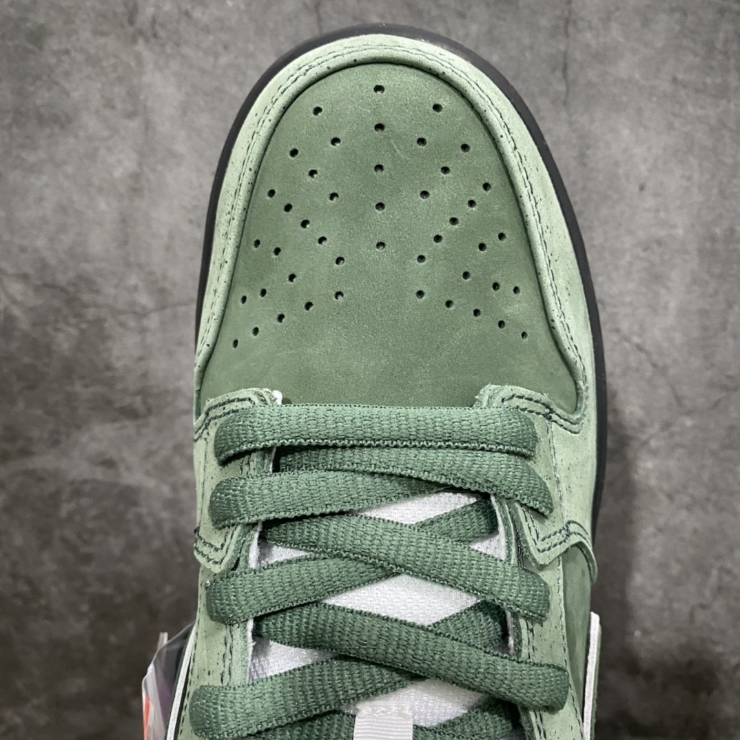 图片[5]-Concepts x NK SB Dunk Low \”Green Lobster\”联名绿龙虾 S2纯原生产线出品n#独家原版原盒开模打造n#原厂织唛标 一致匹配原版n#原楦原纸板开发 匹配原版98%以上n#后跟垫棉独家呈现 后跟反口里弧度正确n#全新后跟电绣 电绣针数与正品一致n#原厂皮料 质感无敌货号：BV1310-337 Size：36 36.5 37.5 38 38.5 39 40 40.5 41 42 42.5 43 44 44.5 45 46-莆田鞋批发中心