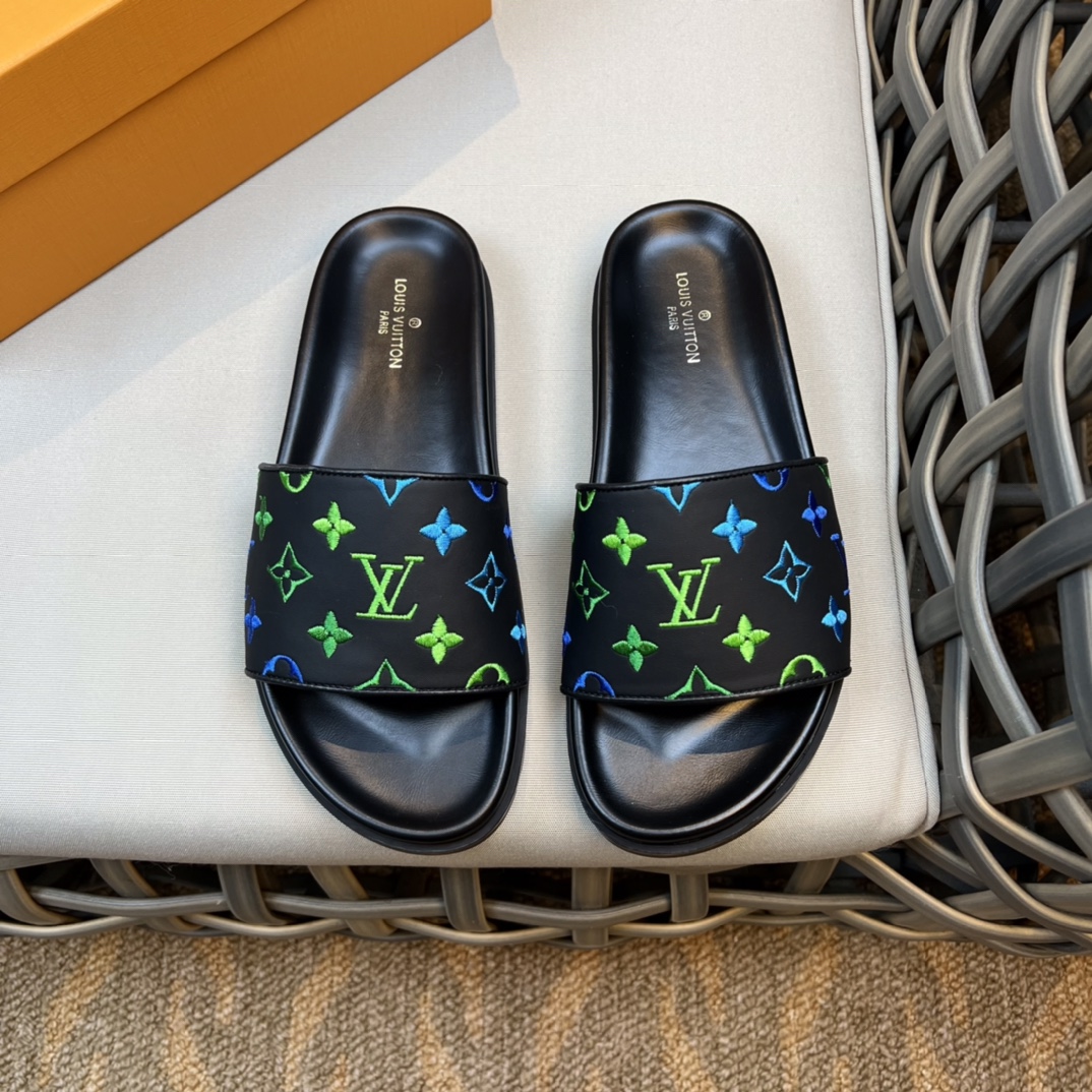 Louis Vuitton Shoes Slippers Replicas Buy Special
 Embroidery Men Summer Collection