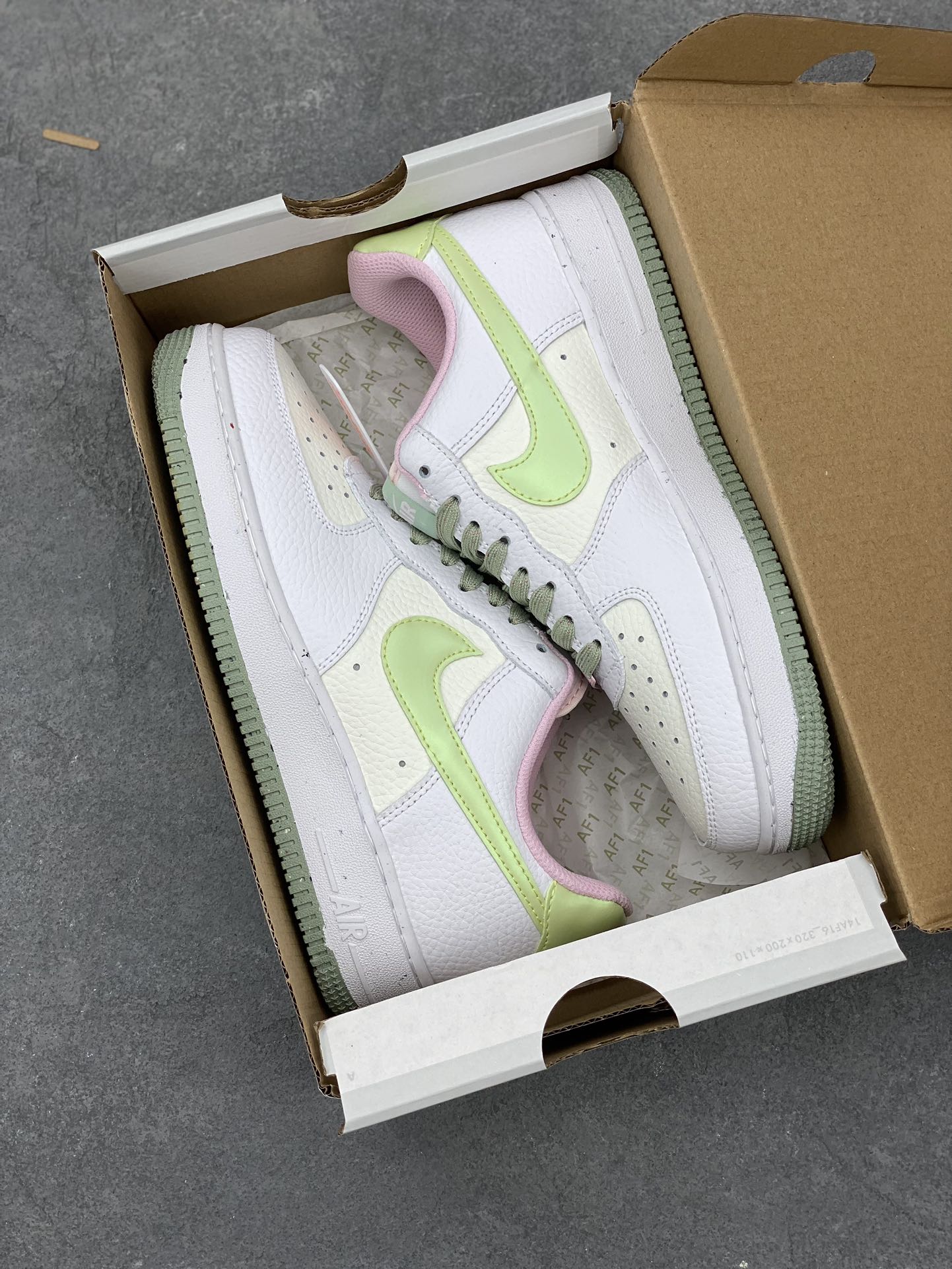 Nike Air Force 1 Low White Yellow Green Pink Women's Casual Shoes 10 i1678667873 3801 8