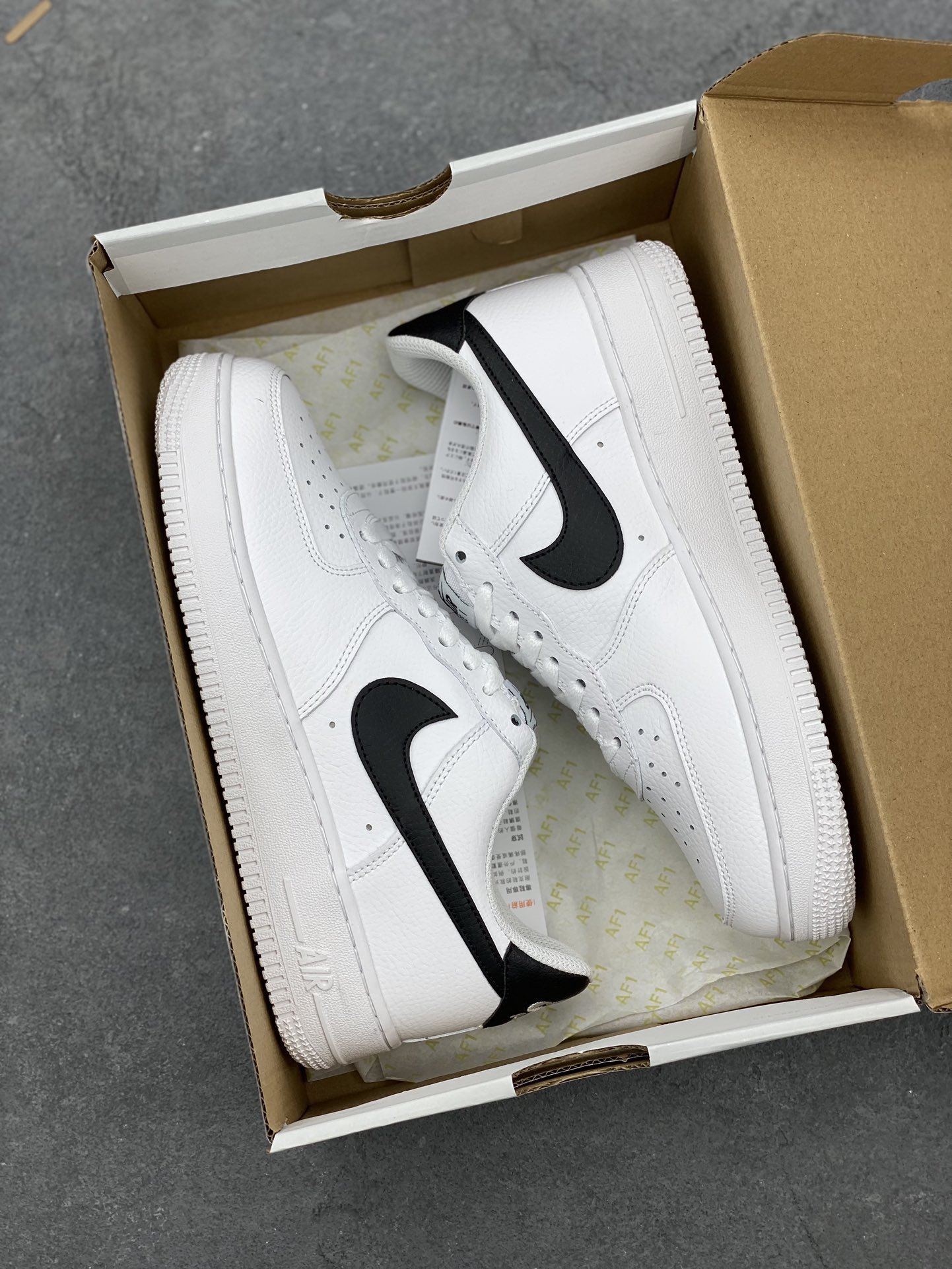 Nike Air Force 1 '07 Low White/Black Classic Sneakers (CT2302-100) 10 i1678668021 6865 8