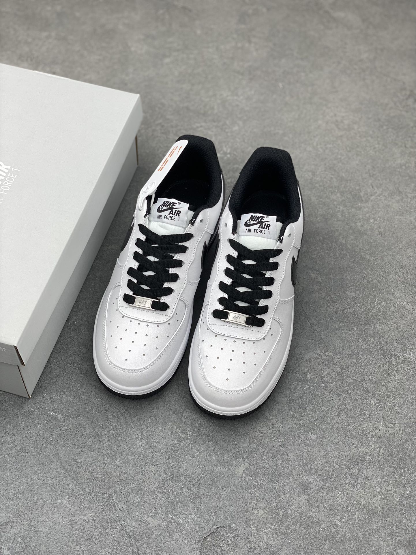 Nike Air Force 1 '07 Low White Black Casual Sneakers DH7561-102 9 i1678668171 2081 7