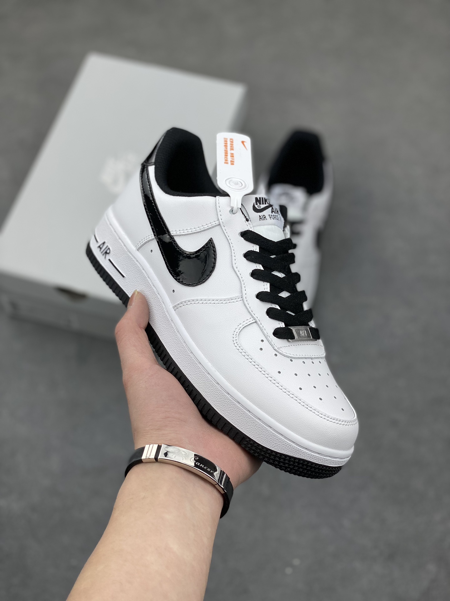 Nike Air Force 1 '07 Low White Black Casual Sneakers DH7561-102