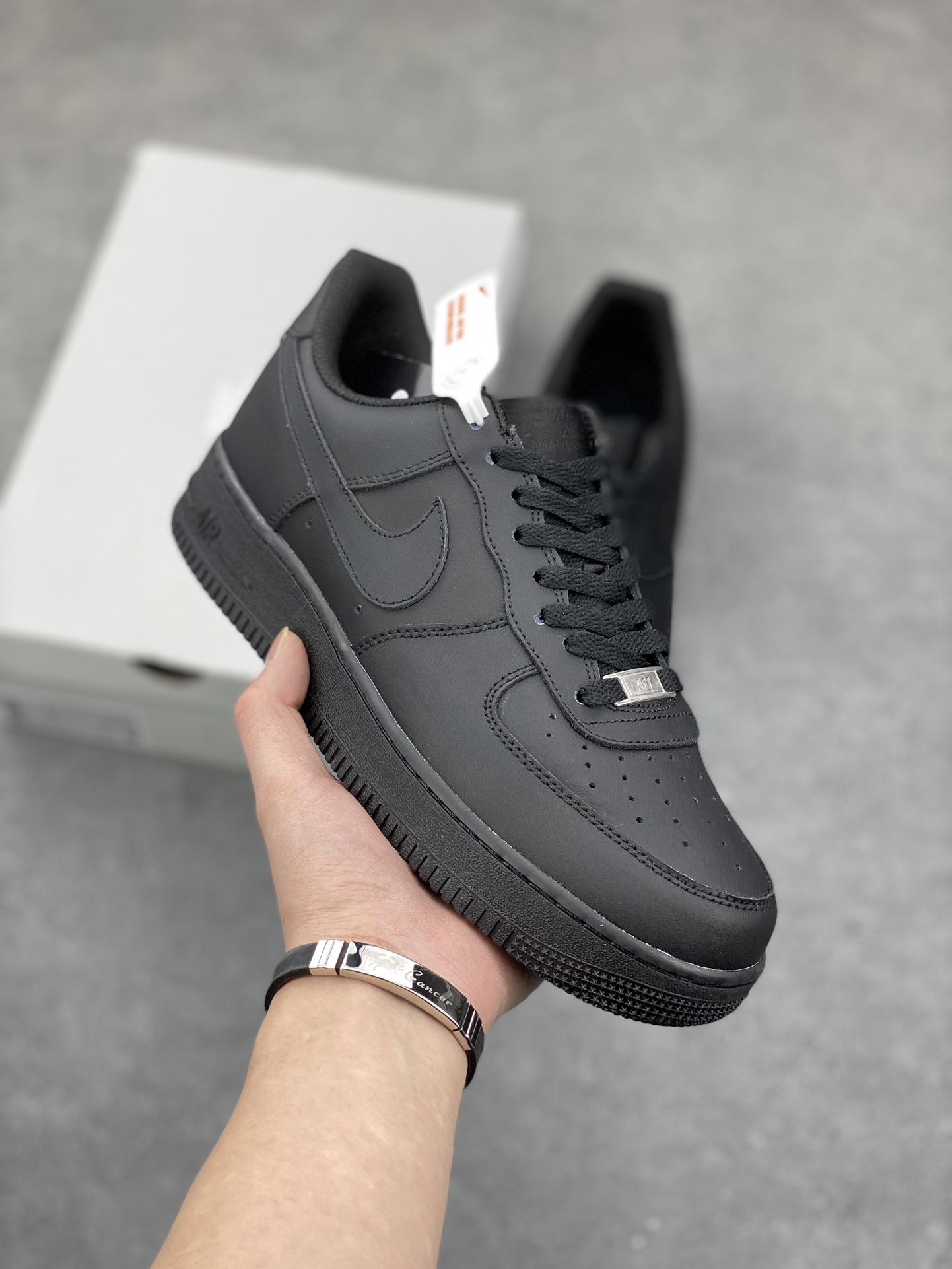 Nike Air Force 1 '07 Low Black Classic Basketball Shoes (Men's) 2 i1678668434 8612 0