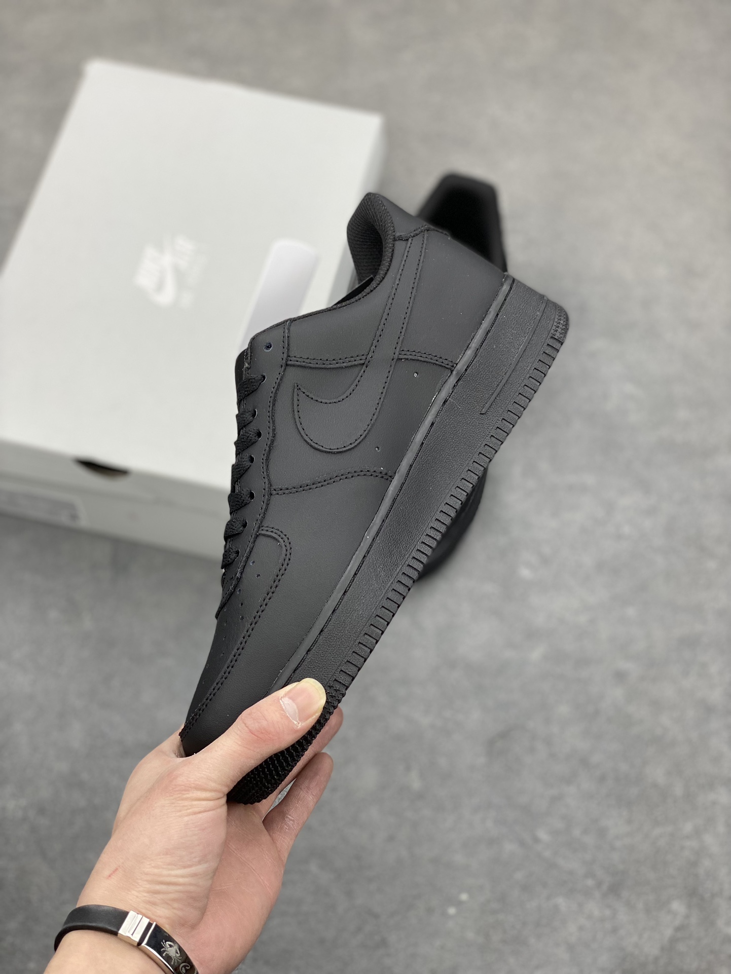 Nike Air Force 1 '07 Low Black Classic Basketball Shoes (Men's) 4 i1678668434 9566 2