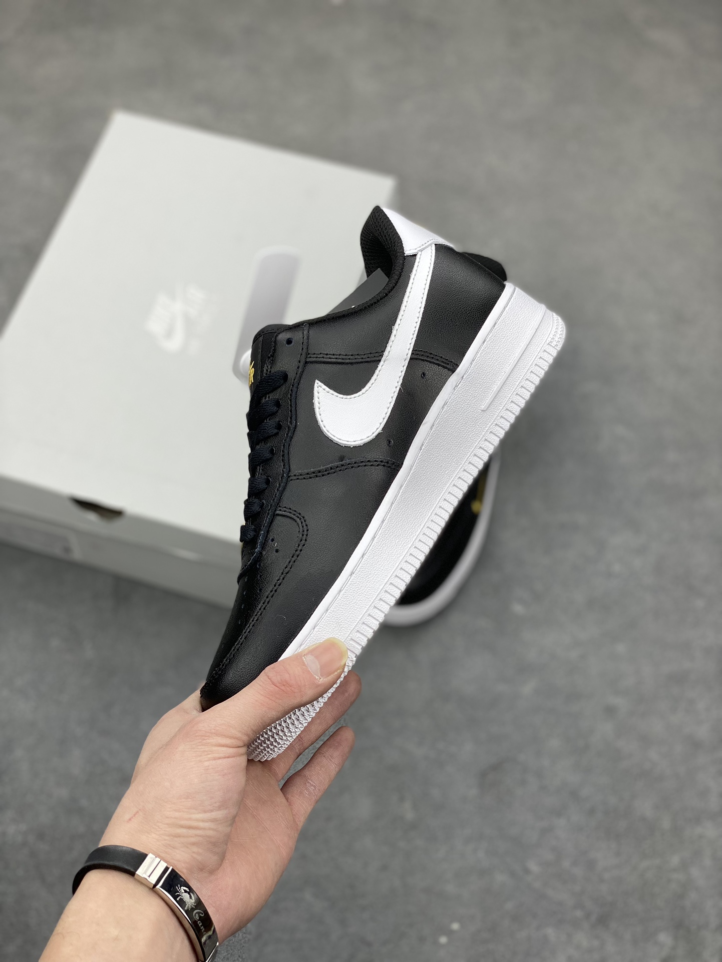 Nike Air Force 1 Low Black White Gold Casual Sneakers CZ0270-001 4 i1678668486 8956 2