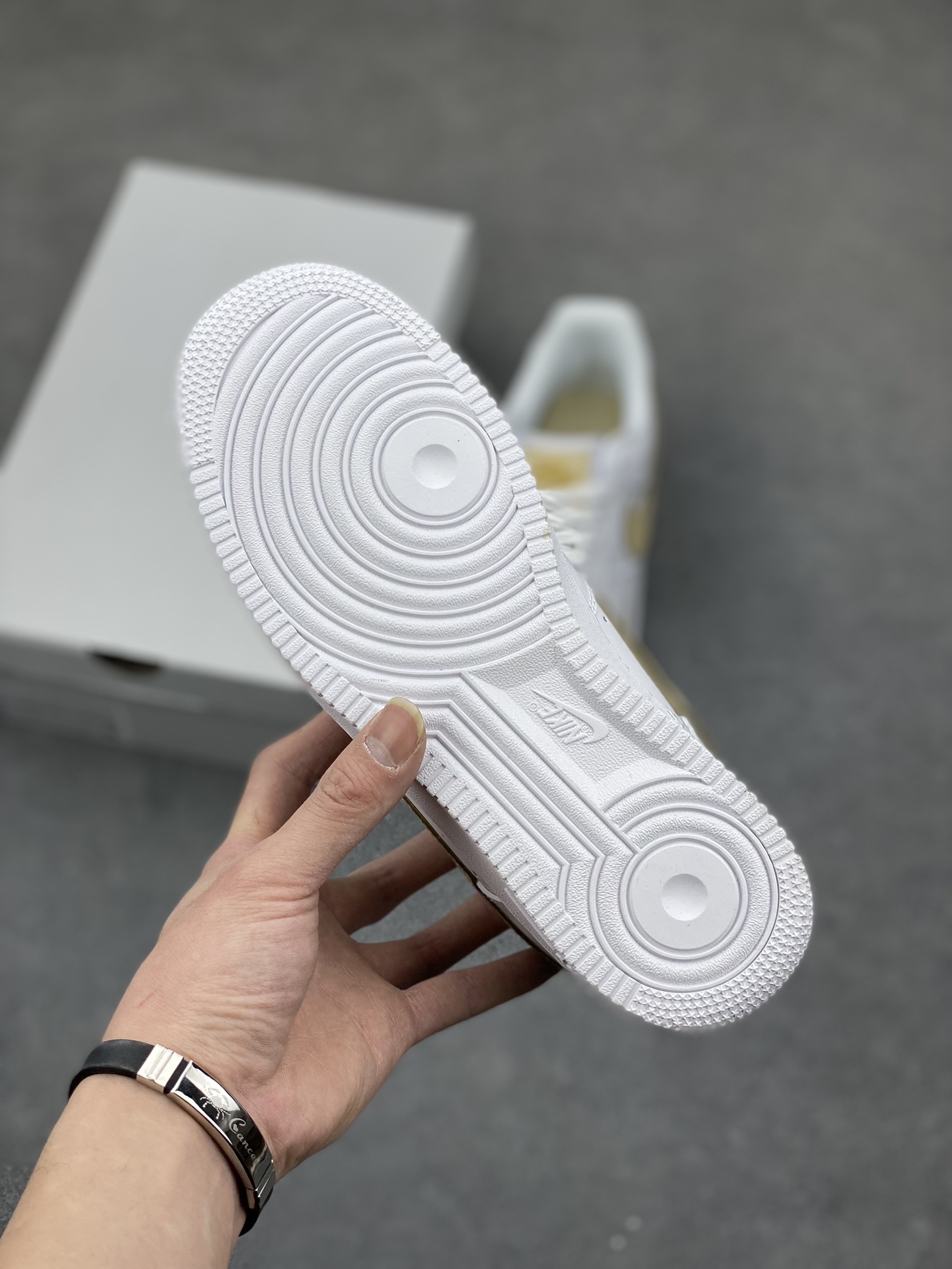 Nike Air Force 1 '07 Low White/Metallic Gold Casual Shoes CZ0270-105 7 i1678668543 4393 5