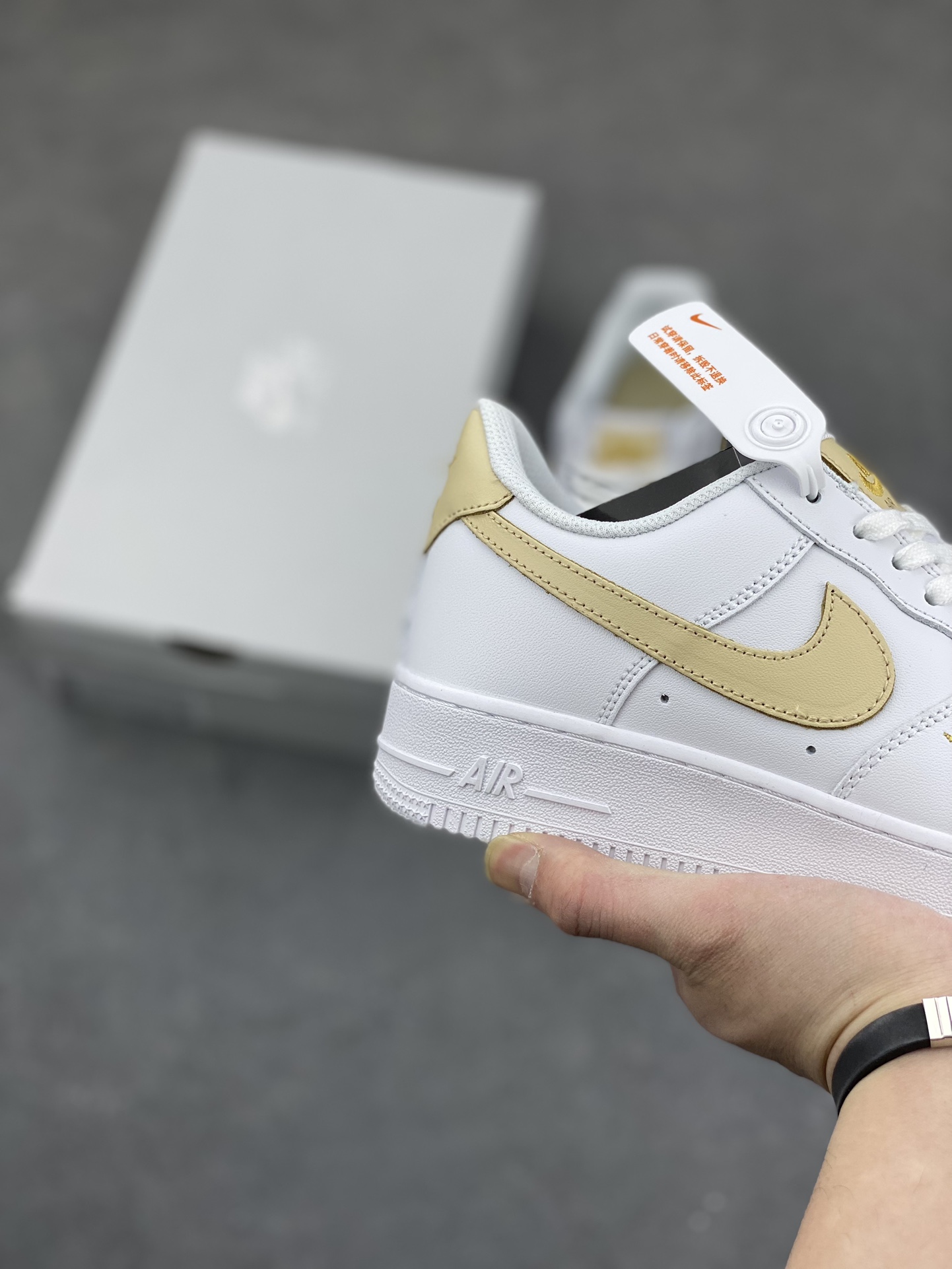 Nike Air Force 1 '07 Low White/Metallic Gold Casual Shoes CZ0270-105 6 i1678668543 4879 4