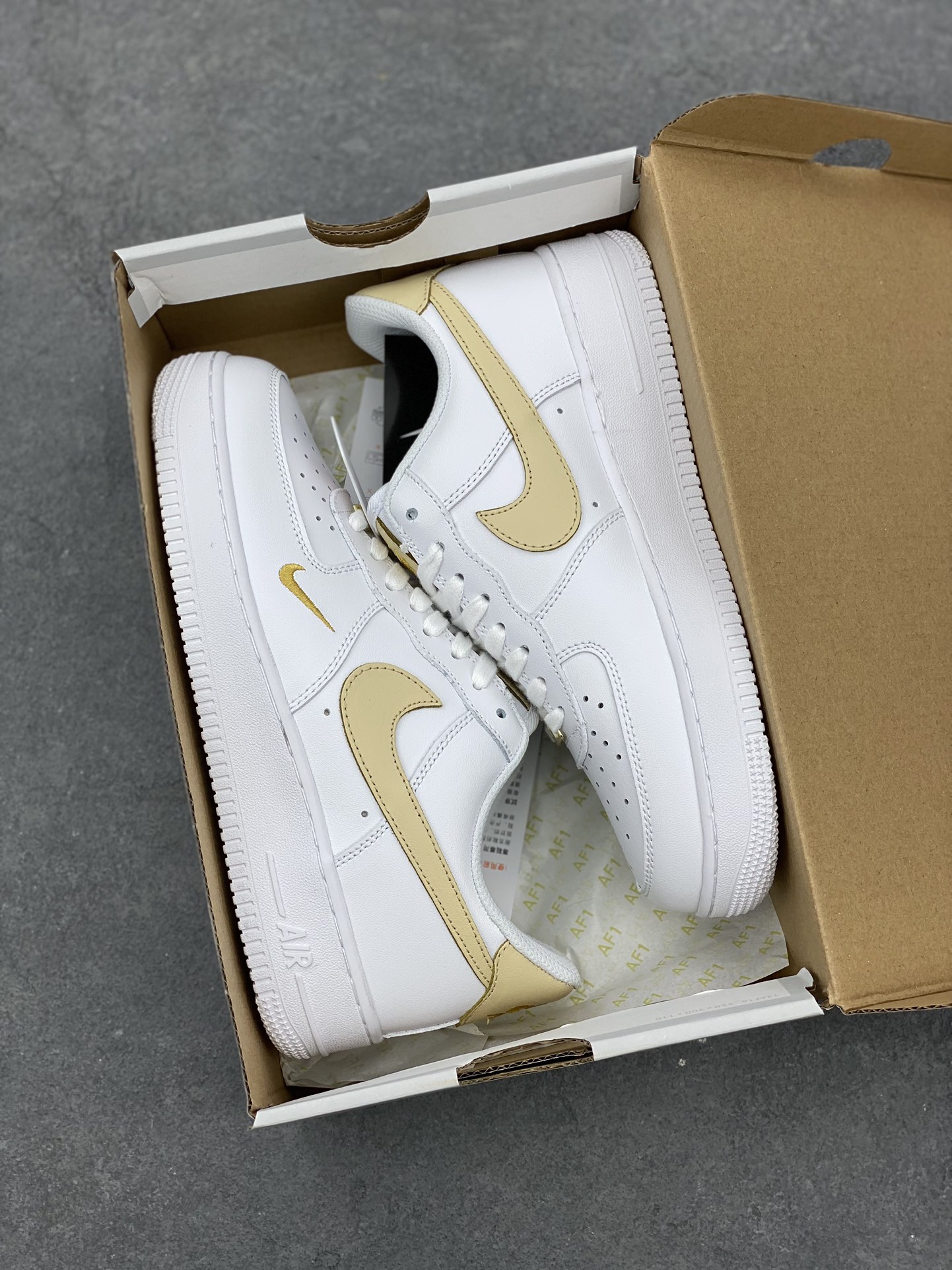 Nike Air Force 1 '07 Low White/Metallic Gold Casual Shoes CZ0270-105 10 i1678668543 9119 8