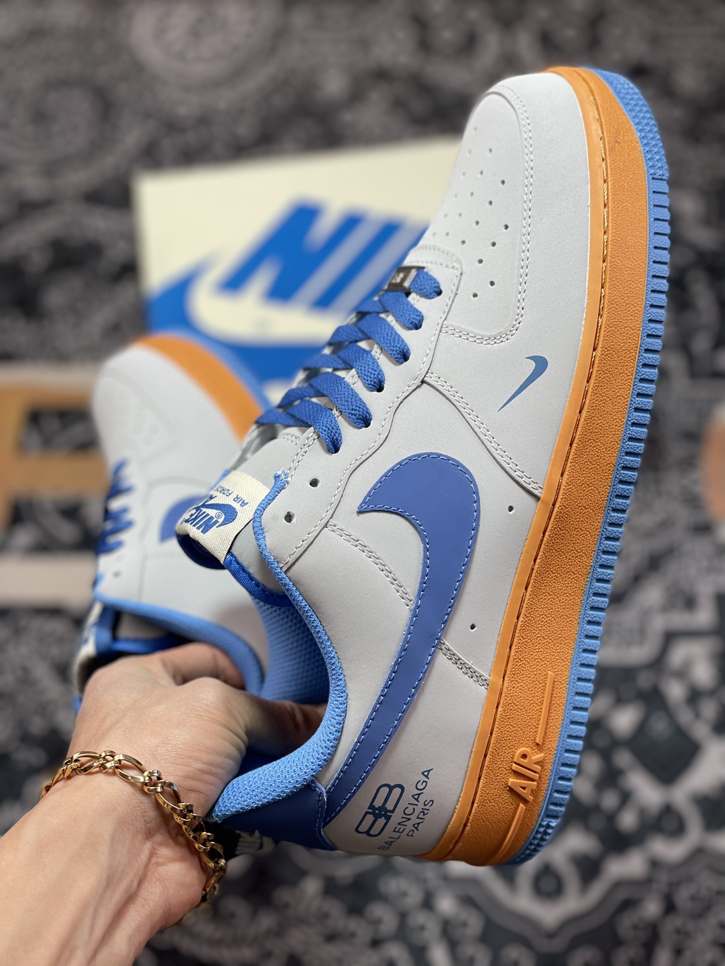 220  BALENCIAGA x Nike Air Force 1’07 Low”Grey/Blue”空军一号“巴黎世家深灰宝蓝小钩”315122-012