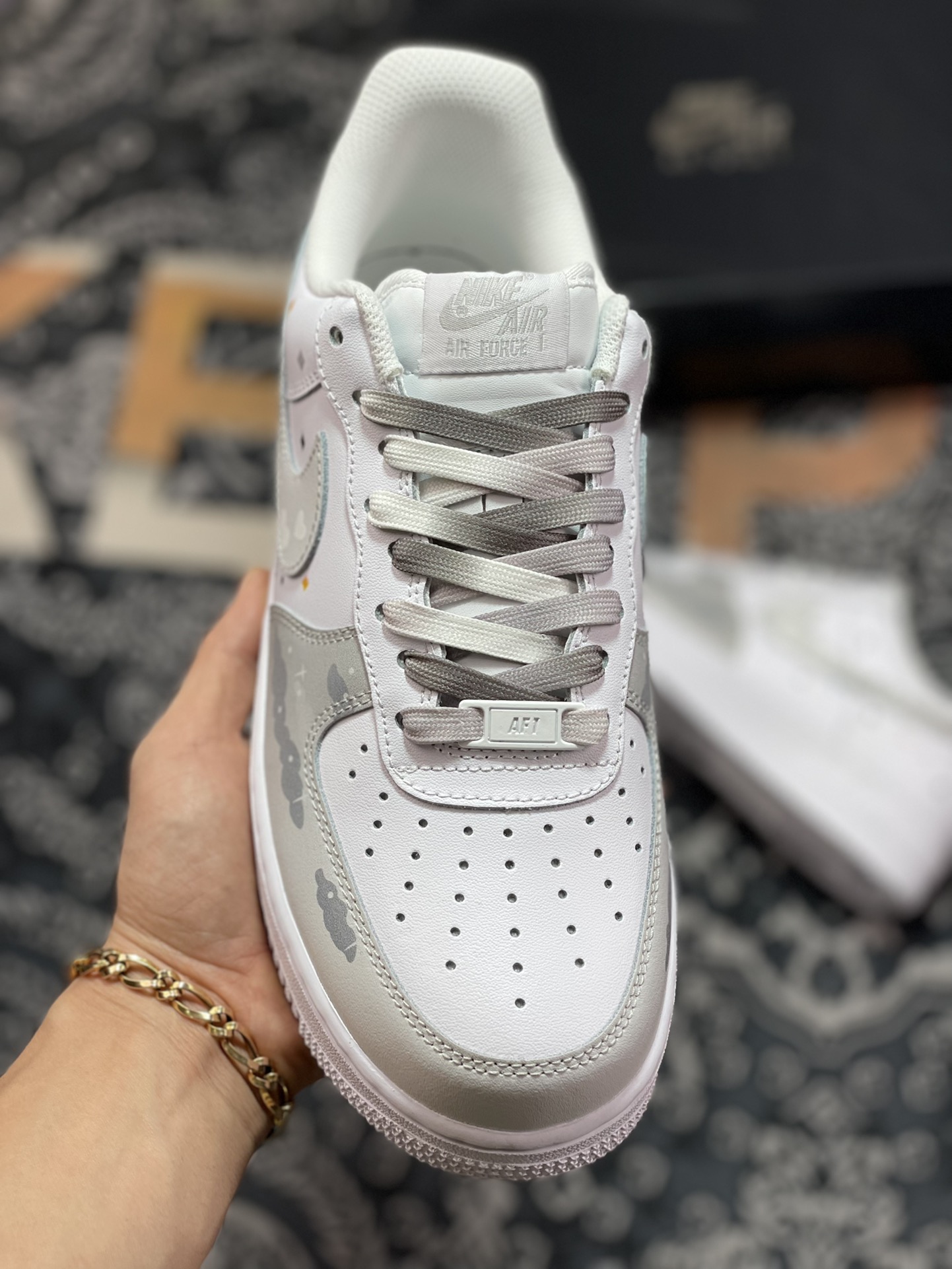 260 Nike Air Force 1 07 LV8 Low”White/Grey/Cloud”空军一号“白灰云朵涂鸦”CW2288-312