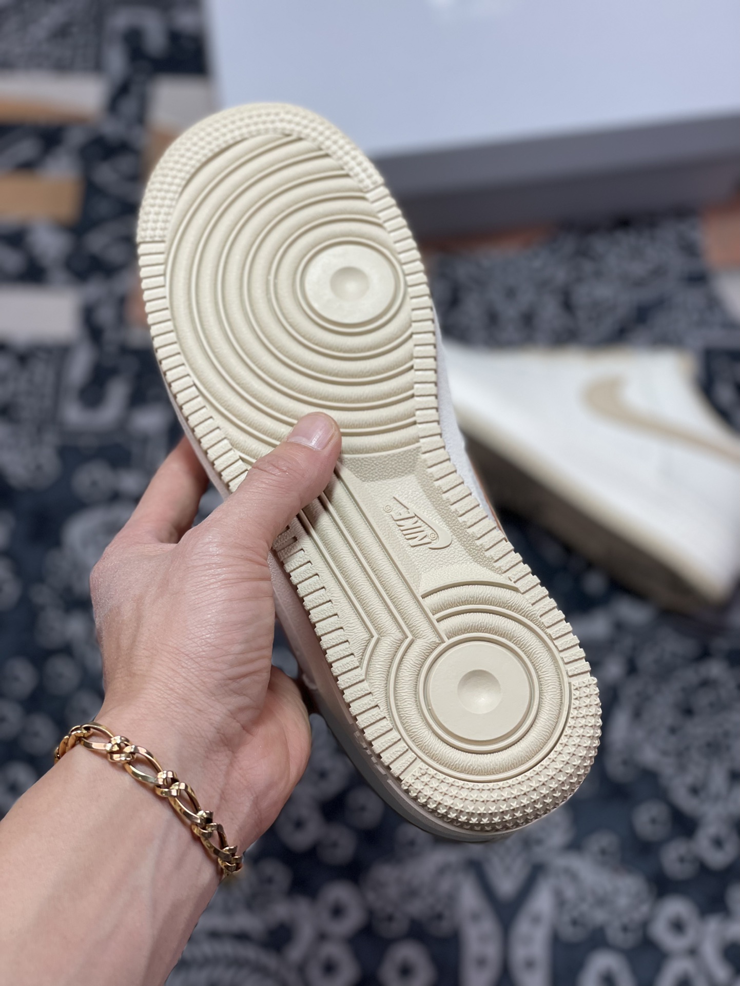 240  Nike Air Force 1 Low”MORE THAN”空军一号低帮经典GR5263-023